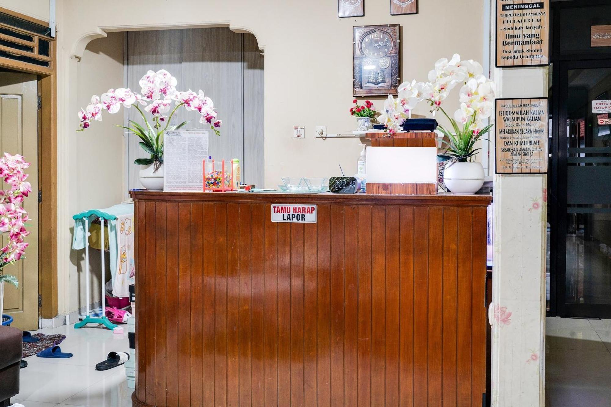 Oyo Life 91994 Sawerigading Jatinangor Syariah Hotel Sayang ภายนอก รูปภาพ