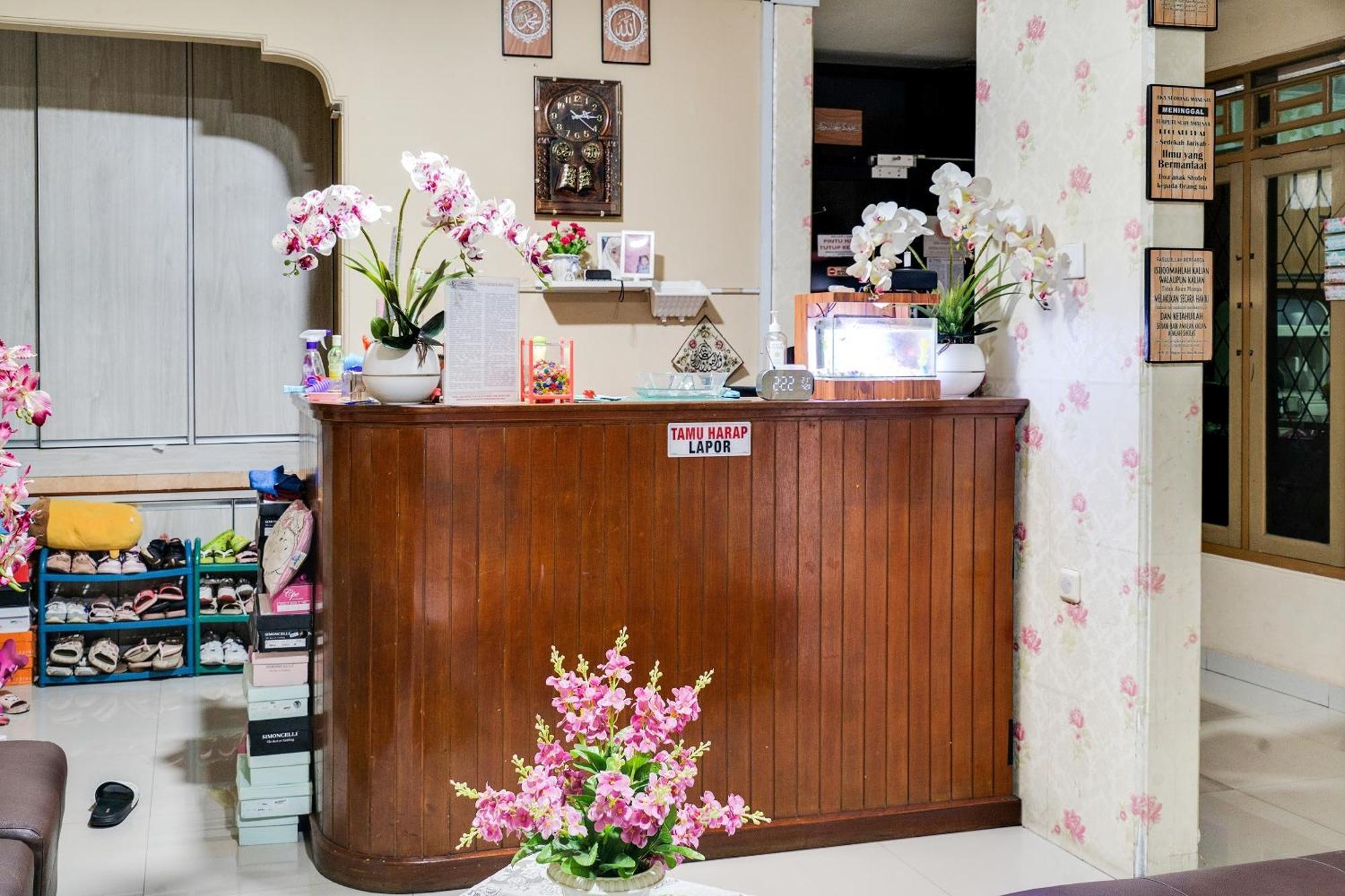 Oyo Life 91994 Sawerigading Jatinangor Syariah Hotel Sayang ภายนอก รูปภาพ